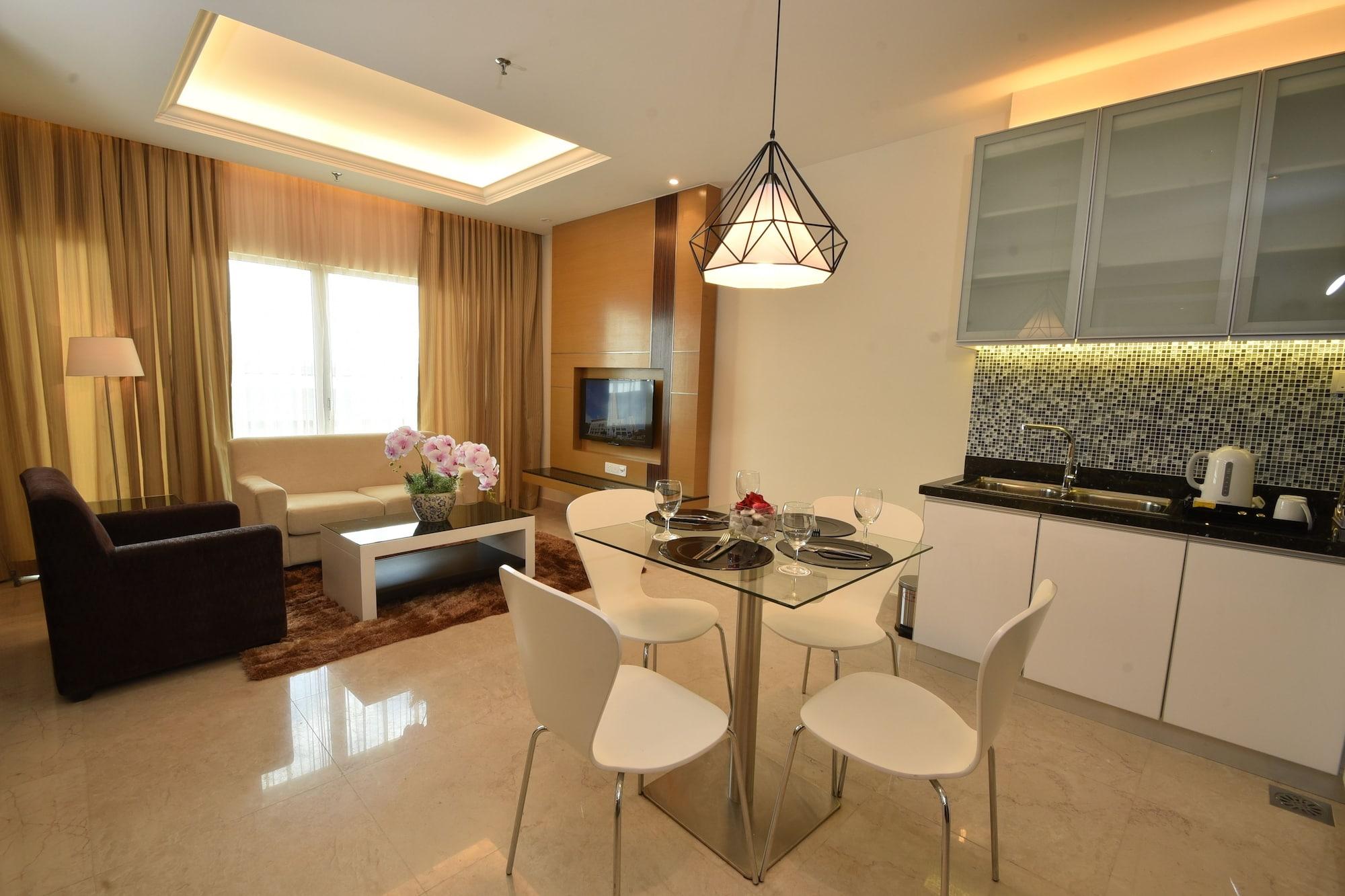Tenera Hotel Bangi Dış mekan fotoğraf A typical apartment at the complex